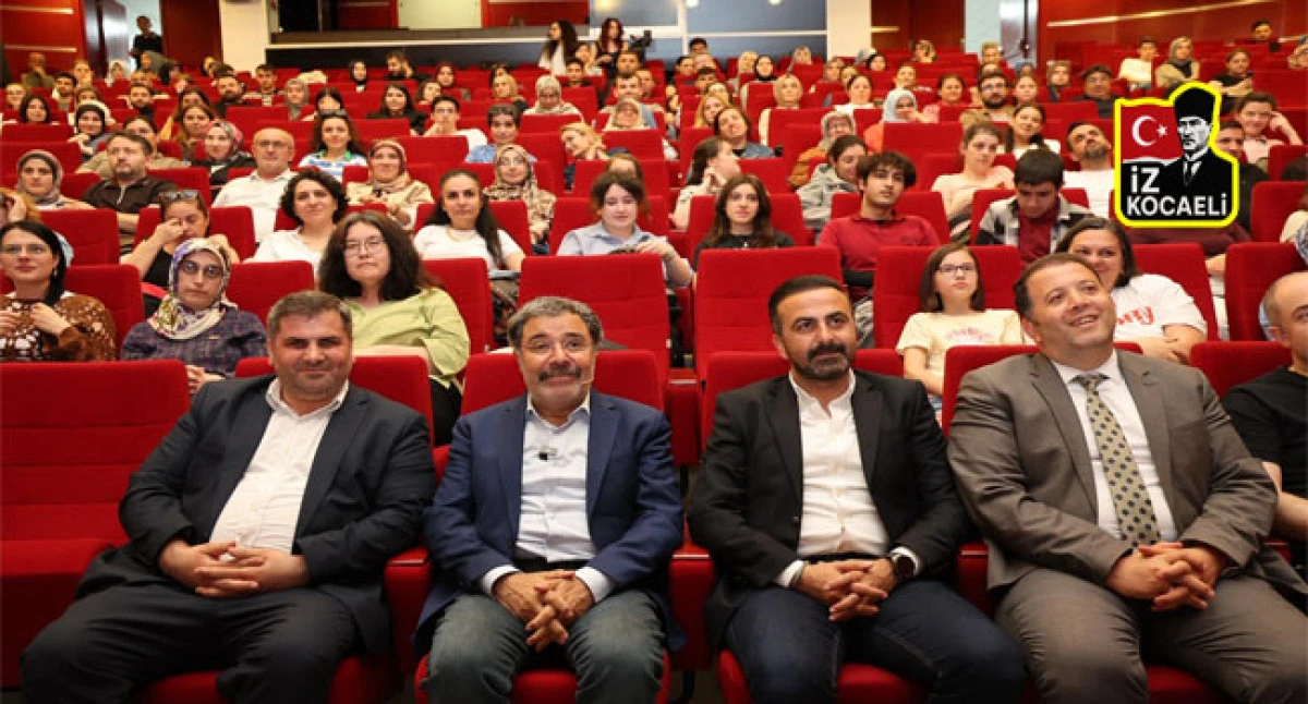 Ahmet &Uuml;mit Gebze K&uuml;lt&uuml;r Merkezi&rsquo;nde