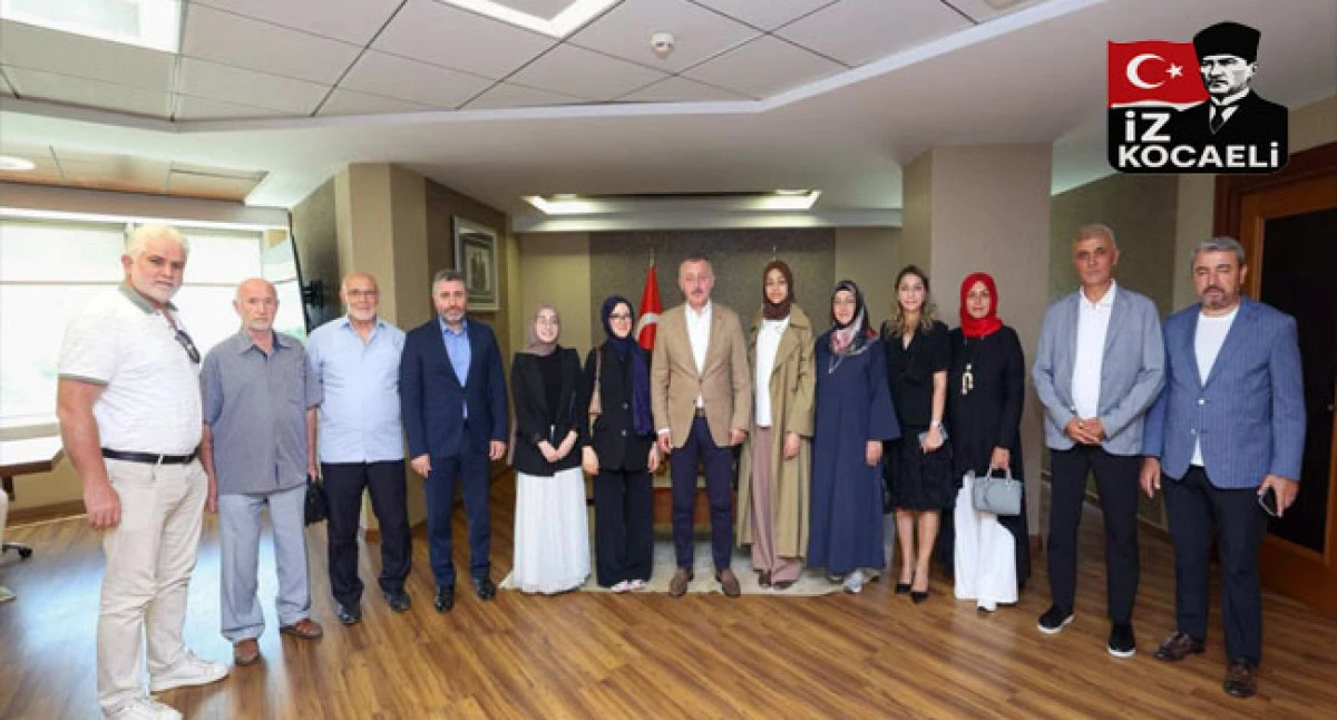 Başkan B&uuml;y&uuml;kakın şampiyonları ağırladı