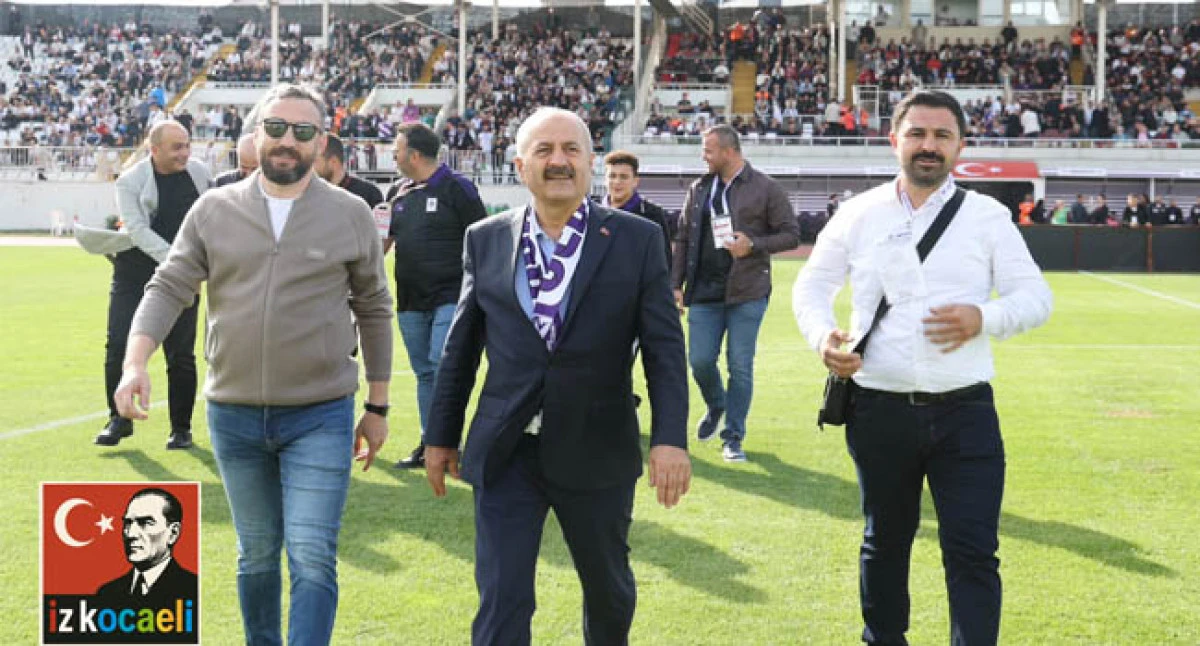 Başkan B&uuml;y&uuml;kg&ouml;z Gebzespor Ma&ccedil;ında