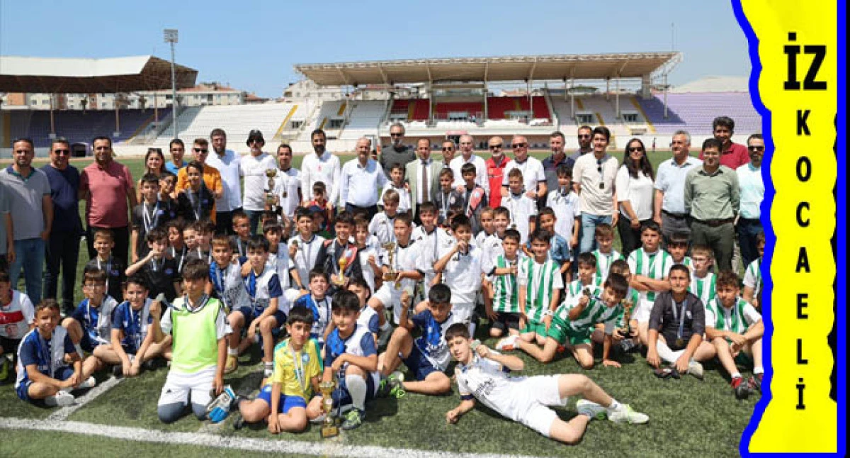 Başkan Büyükgöz Minik Sporcuları Yalnız Bırakmadı