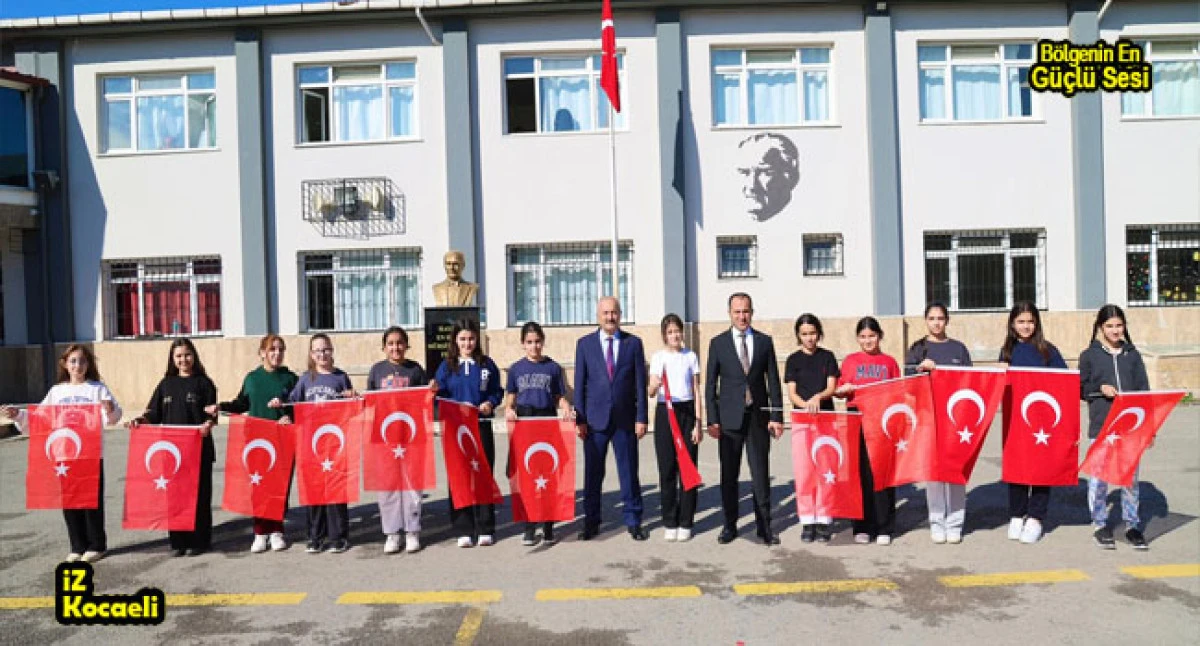 Başkan Büyükgöz Okulları Ziyaret Etti