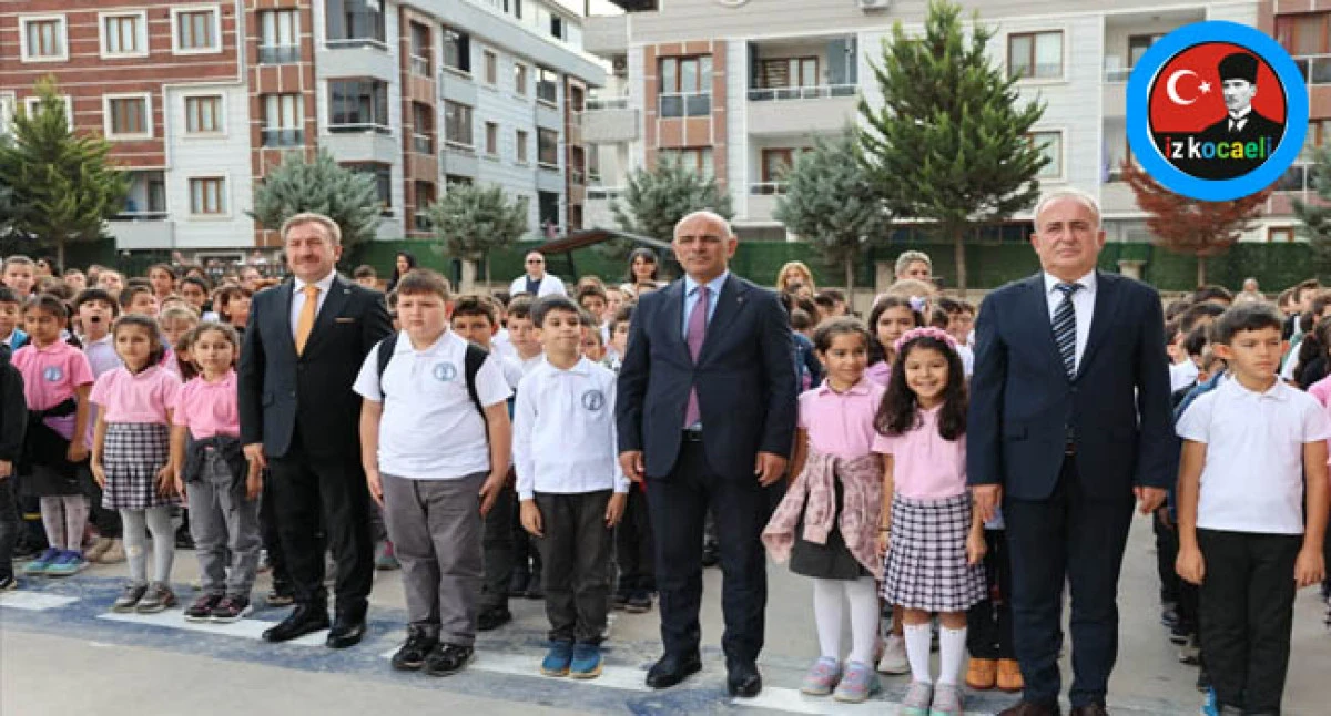 Başkan S&ouml;ğ&uuml;t, haftaya &ouml;ğrencilerle başladı