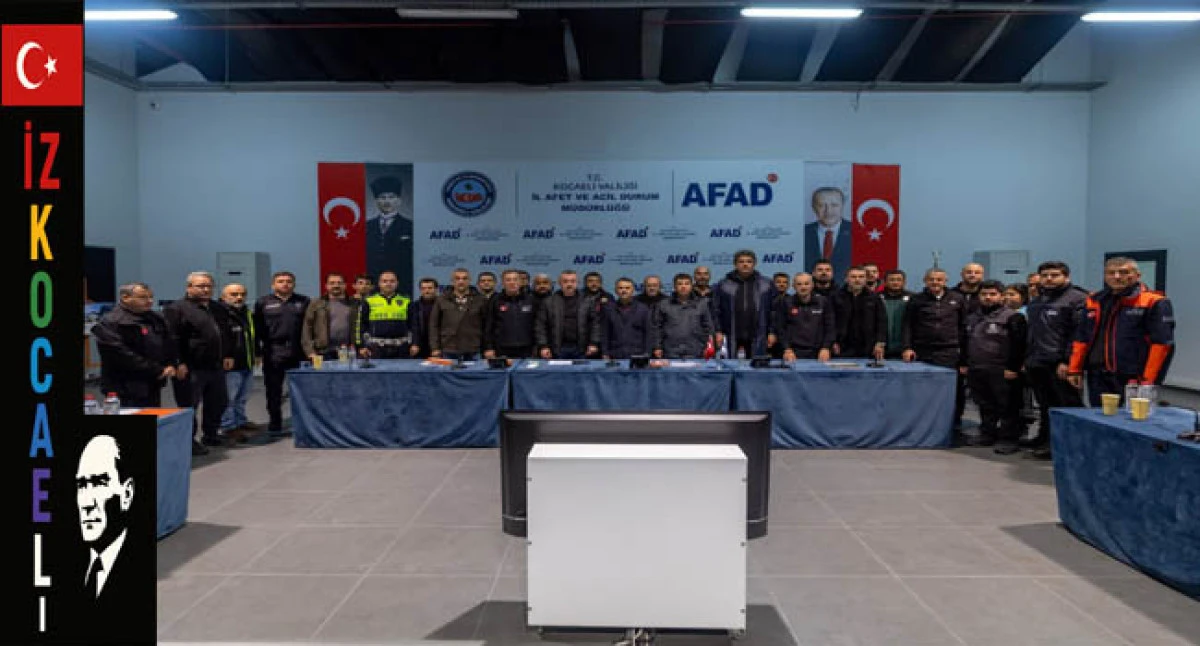 B&uuml;y&uuml;kakın&rsquo;dan, g&uuml;nlerdir sahada olan ekiplere teşekk&uuml;r