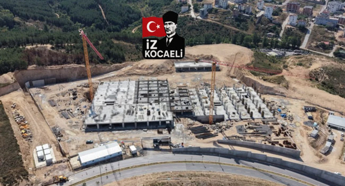 &Ccedil;ayırova Devlet Hastanesi&rsquo;nin inşaatı hızla ilerliyor