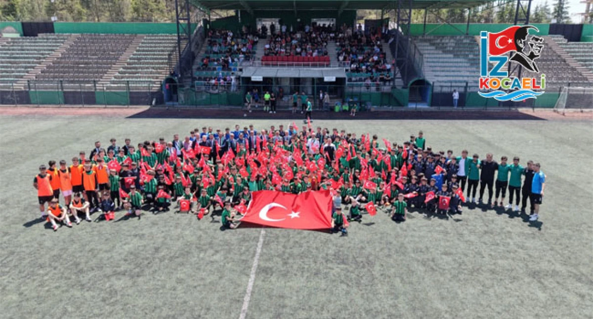 &Ccedil;ayırova&rsquo;da 19 Mayıs Gen&ccedil;lik Turnuvası d&uuml;zenlendi