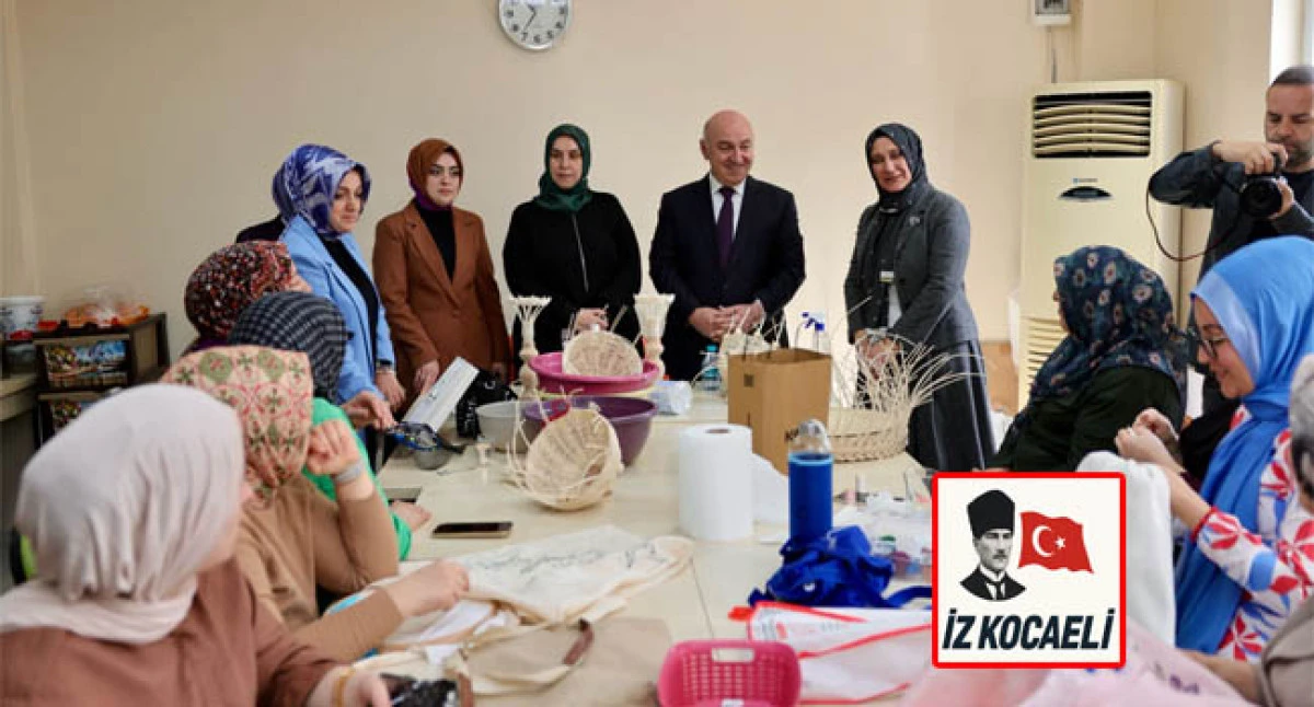 Darıca&rsquo;da anneler &ouml;ğreniyor, &ccedil;ocuklar g&uuml;venle gelişiyor