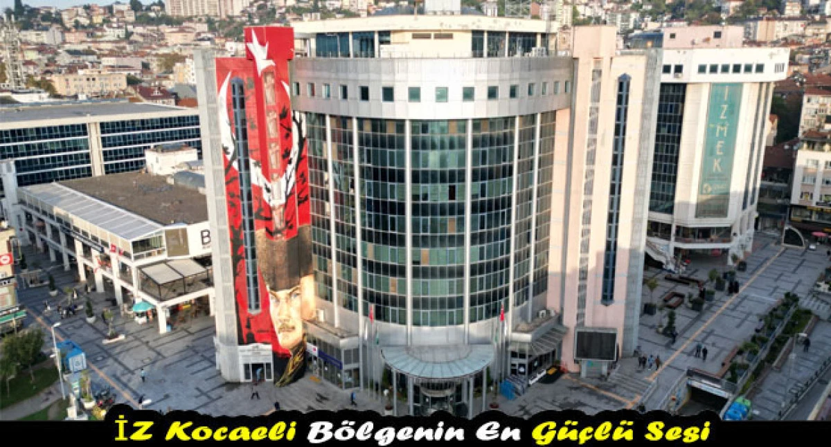 İzmit Belediyesinden bayram &ouml;ncesi esnafa kolaylık