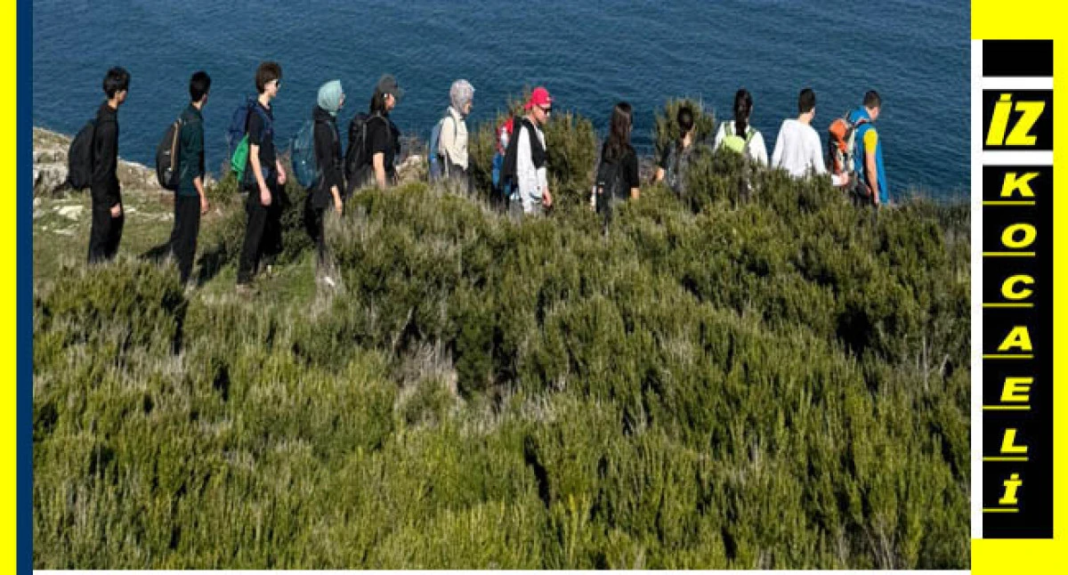 Kandıra&rsquo;da Şubat S&uuml;rprizi: Dağcılar Denize Girdi