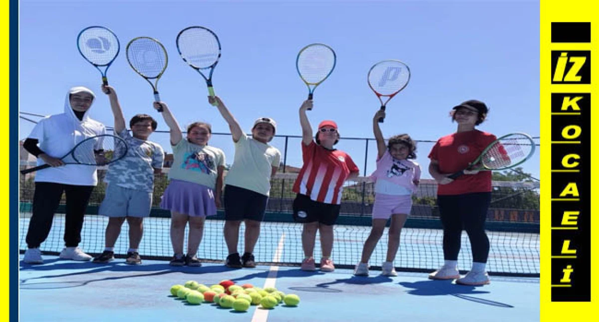 K&ouml;rfez Belediyesi&rsquo;nden gen&ccedil;lere &uuml;cretsiz tenis kursu